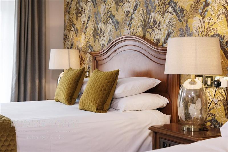 Corbett Court Hotel Фермой Екстериор снимка